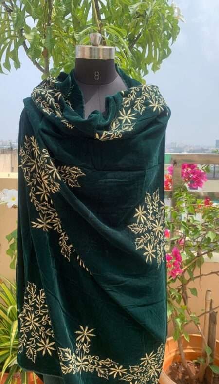 Emrboidered Velvet Shawl - Green
